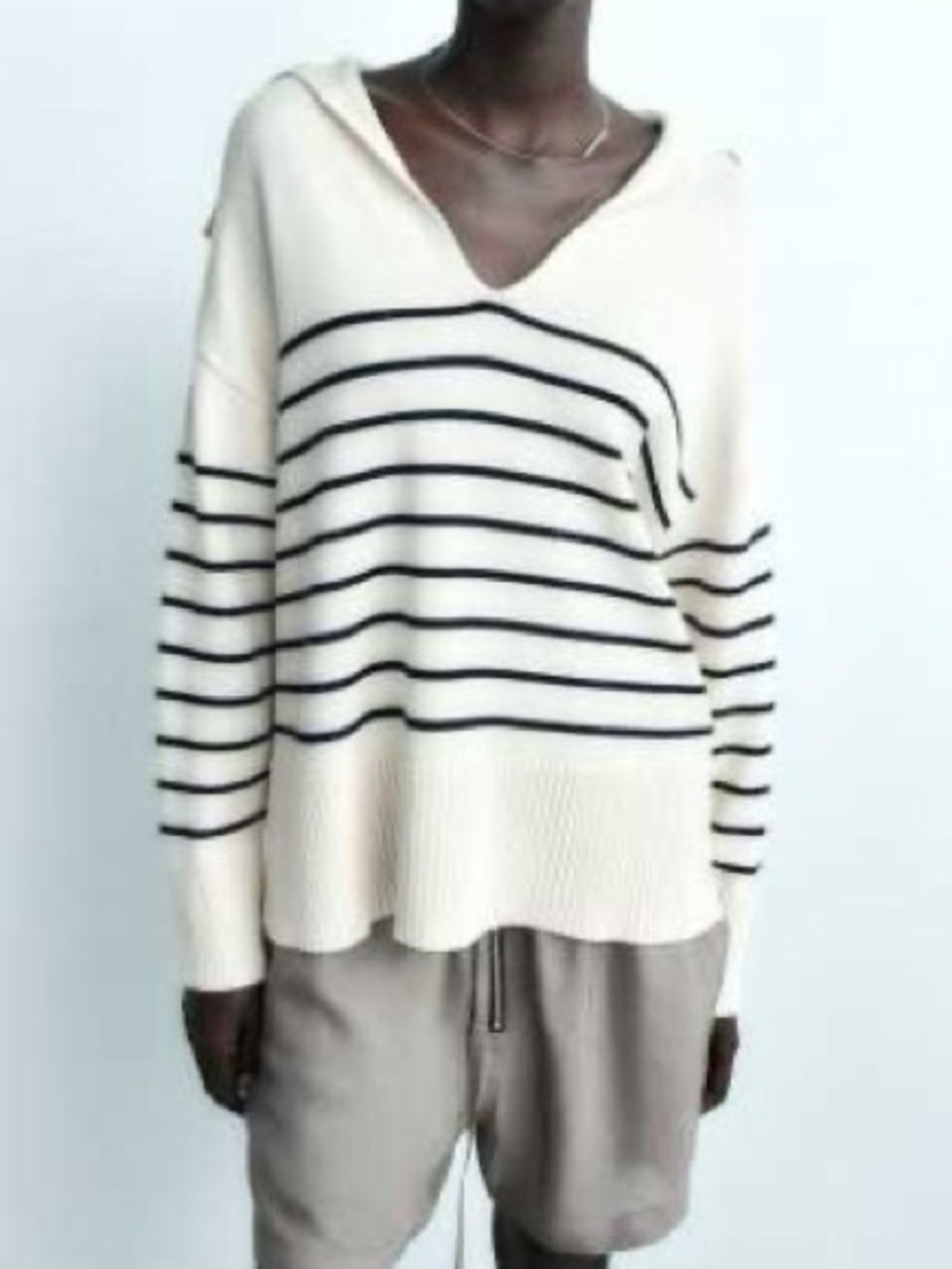 Zara Cream V-Neck Sweater with Navy Stripes